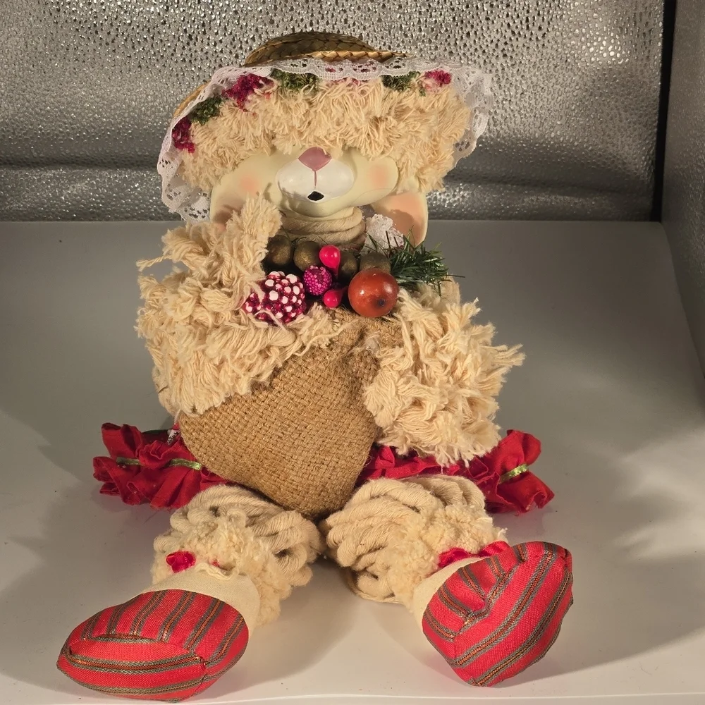 Vintage 1993 House of Lloyd “Flossie” Bunny – Christmas Around the World